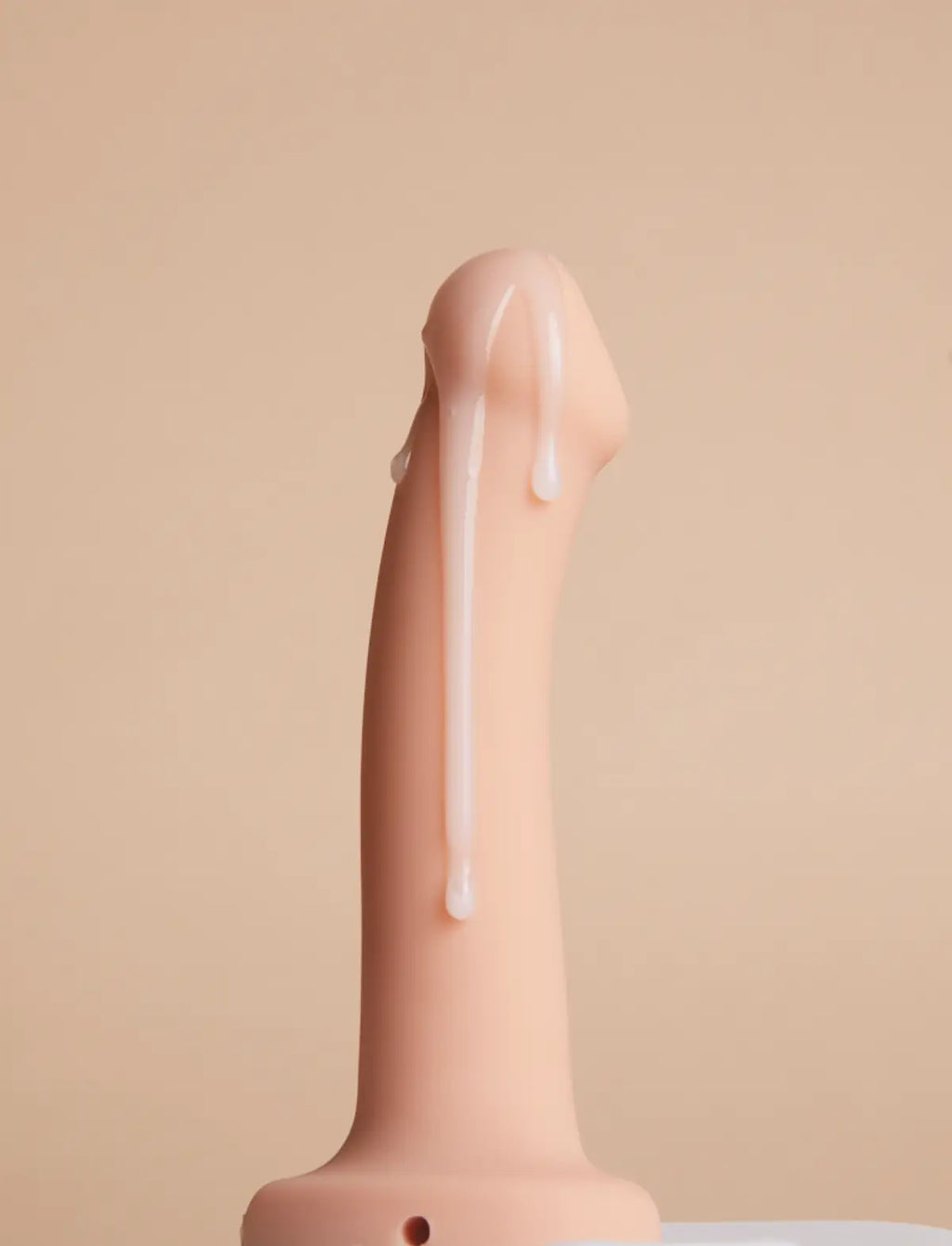 Ejaculating dildo Strap-on-Me in vanilla with lifelike texture and ergonomic design for a realistic and comfortable use