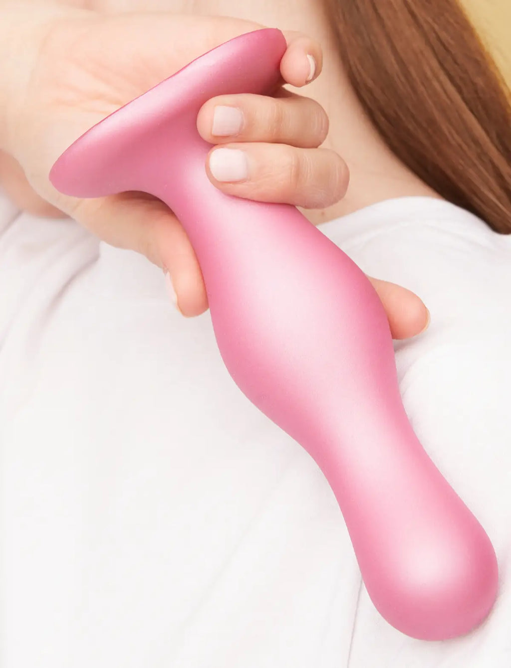 Hybrid dildo collection Strap-on-Me curvy anal plug in metallic candy pink with ergonomic design for comfortable and gradual use