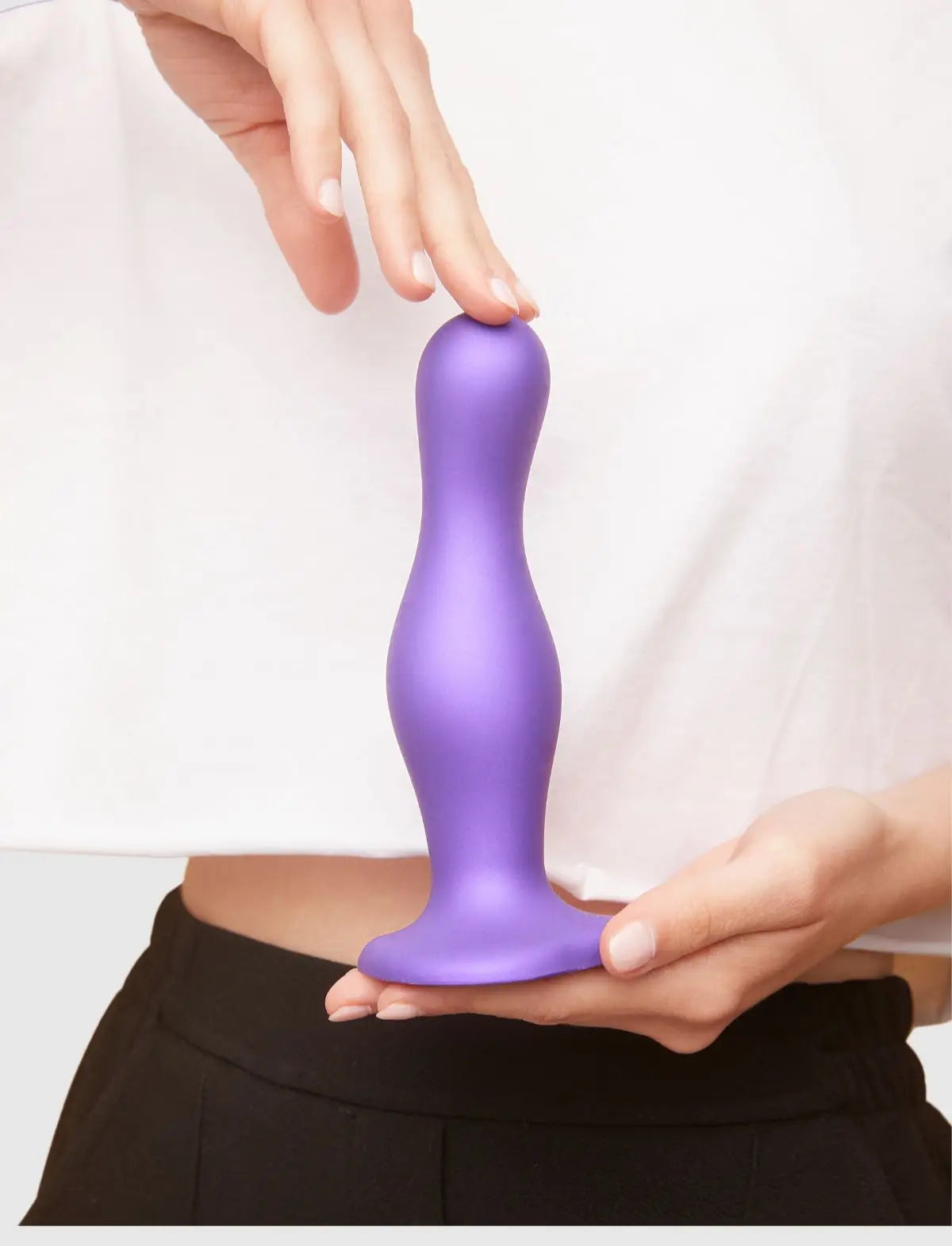 Hybrid dildo collection Strap-on-Me curvy anal plug in metallic purple with ergonomic design for comfortable and gradual use