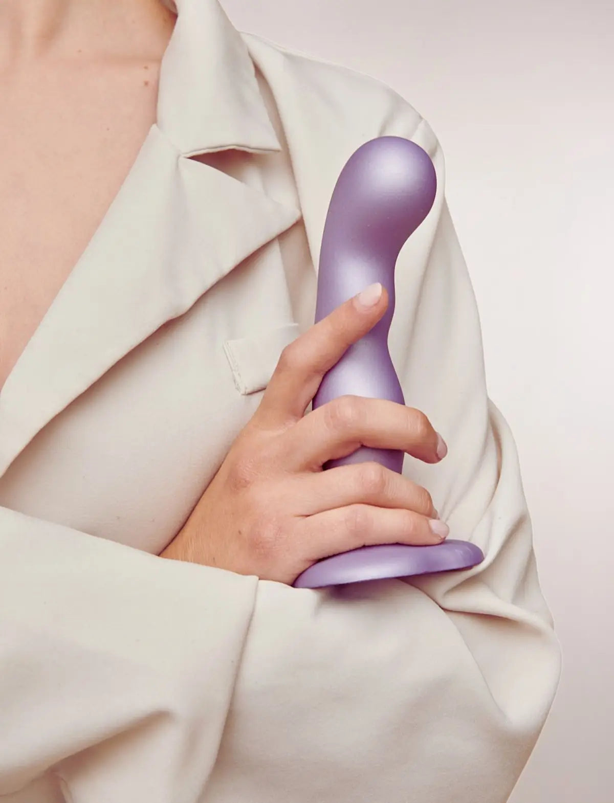 Hybrid dildo collection Strap-on-Me Point P and G anal plug in metallic lilac with ergonomic design for targeted stimulation and comfortable use