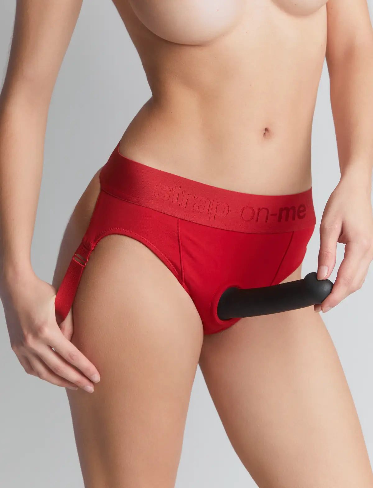 Heroine lingerie harness Strap-on-Me red adjustable fit bold elegant design