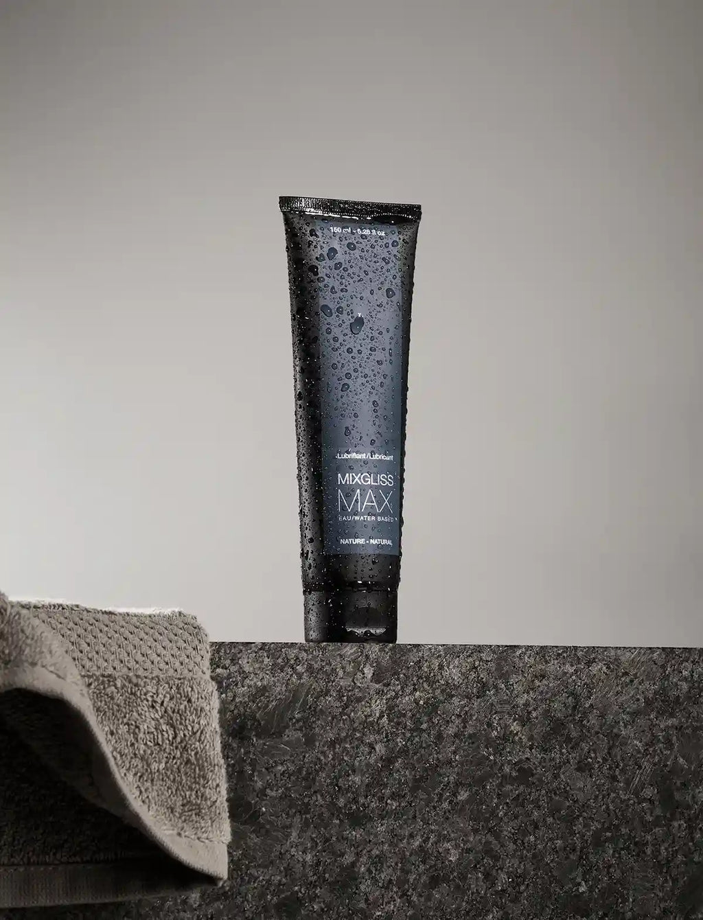Mixgliss Max lubricant Strap-on-Me 150ml for smooth and comfortable use
