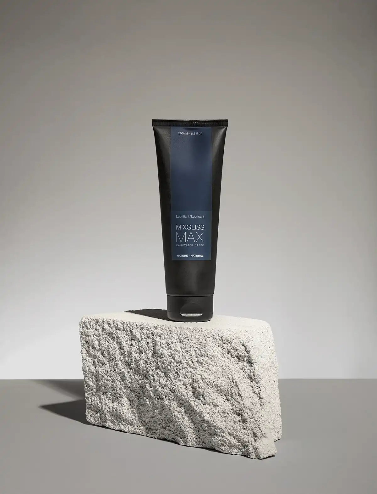 Mixgliss Max lubricant Strap-on-Me 250ml for smooth and comfortable use