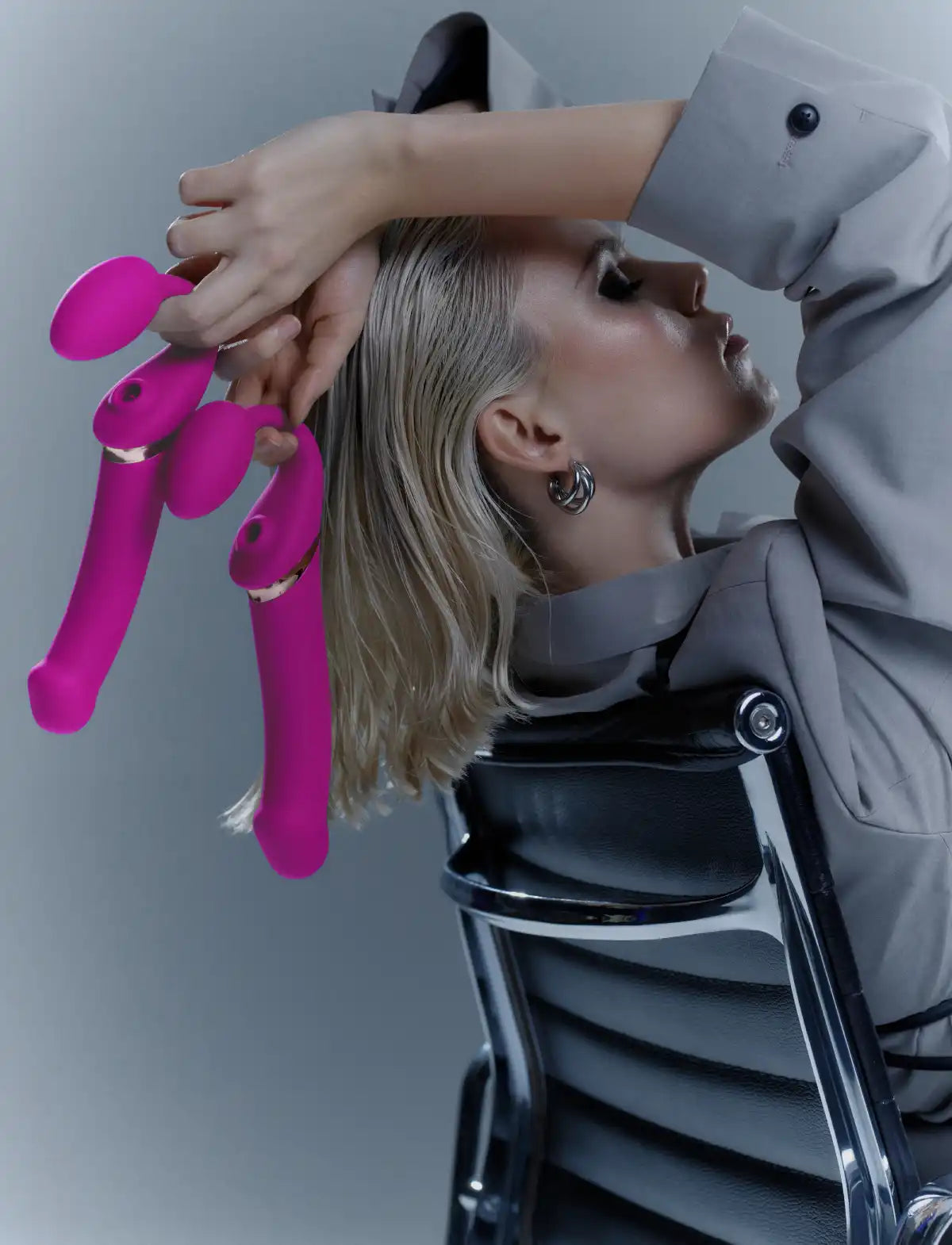 Rechargeable remote-controlled Strap-on-Me with 3 motors in pink, designed for powerful performance and customizable vibration modes